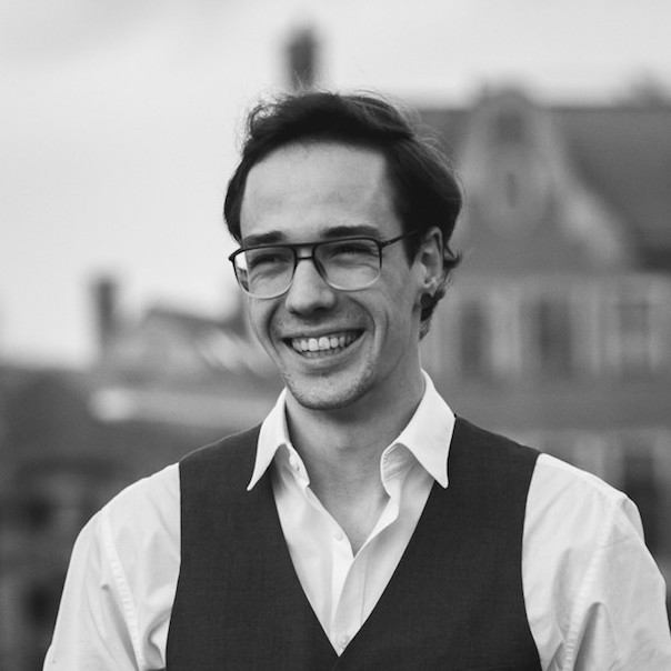 Gianni Reusens - Blue Straw Marketing